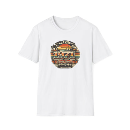 Vintage 1971 Classic Birthday Shirt – Retro Birth Year T-Shirt