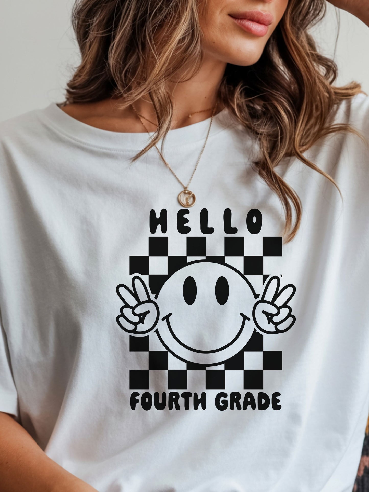 Fourth Grade Smiley T-Shirt - Cute Back-to-School Tee -  Teacher Team Tee - Peace 4th Grade Tshirt