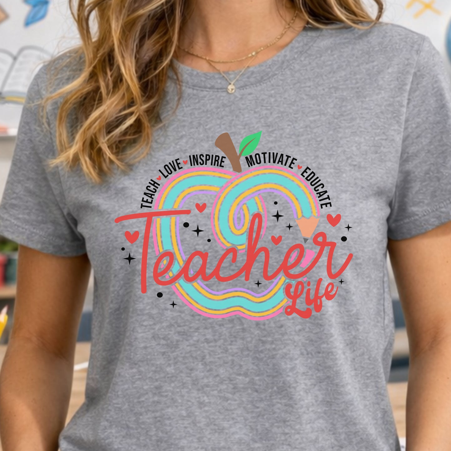 Teacher Life – Cute Apple Graphic Teacher Tee