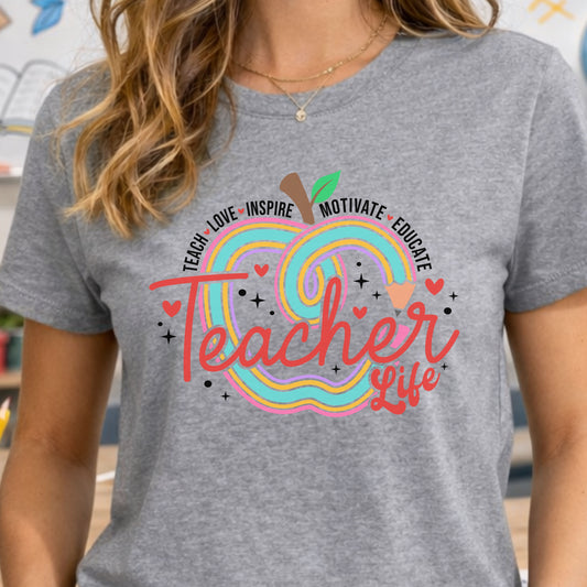 Teacher Life – Cute Apple Graphic Teacher Tee
